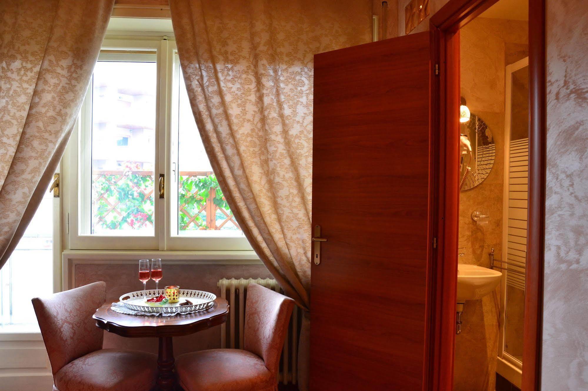 Rome Vatican Eden B&B エクステリア 写真