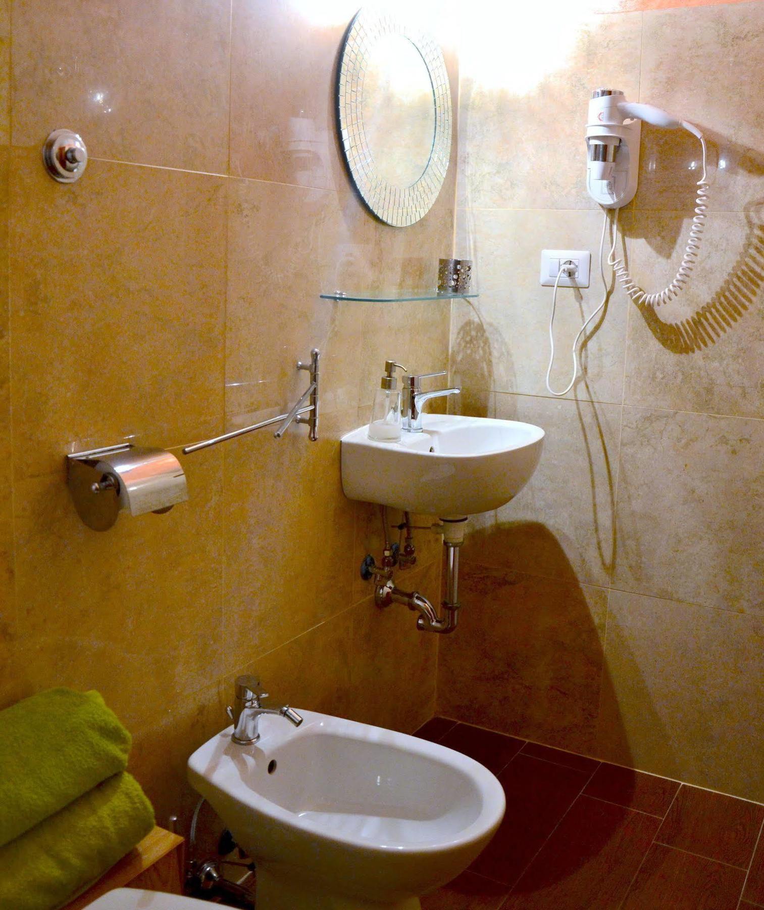 Rome Vatican Eden B&B エクステリア 写真