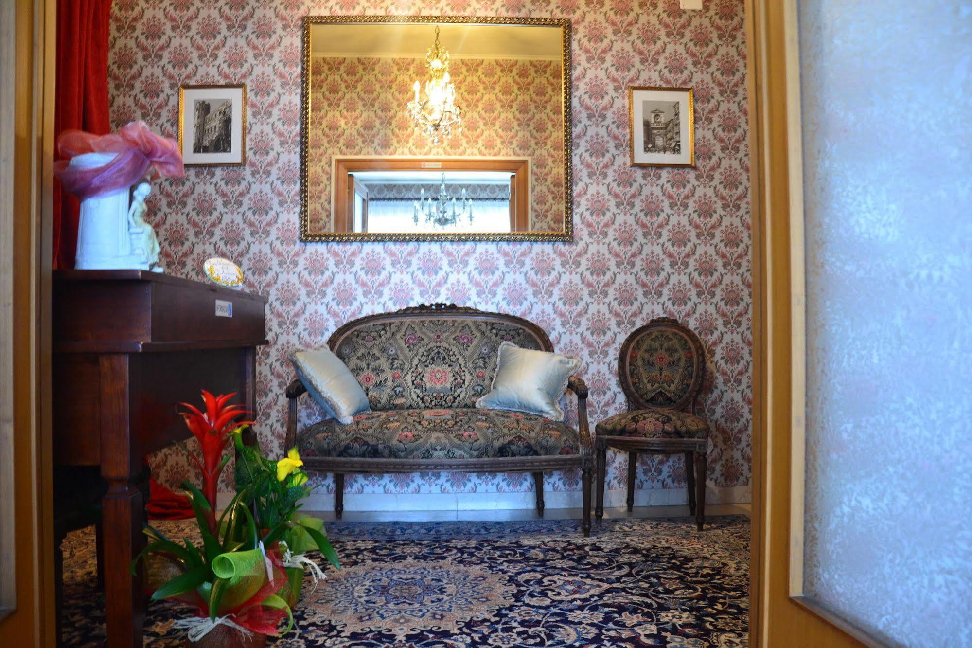 Rome Vatican Eden B&B エクステリア 写真