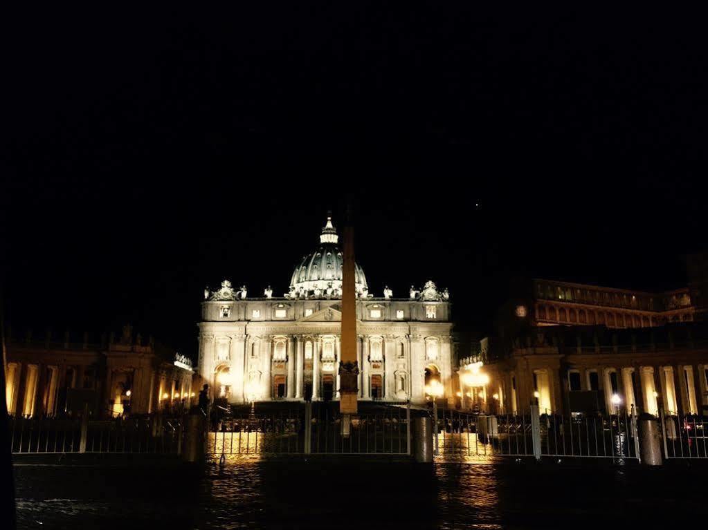 Rome Vatican Eden B&B エクステリア 写真